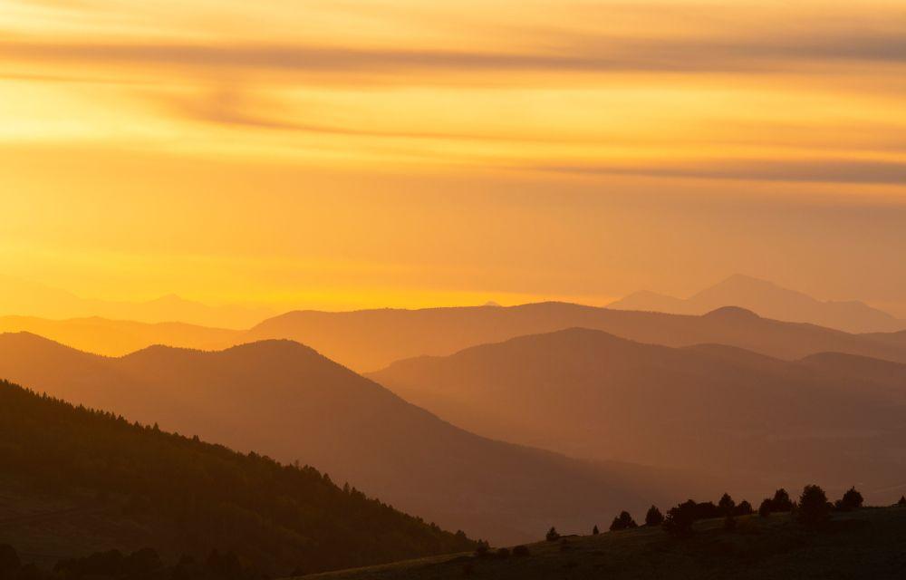 Bandeau accroche Panorama performance - montagne couchée de soleil